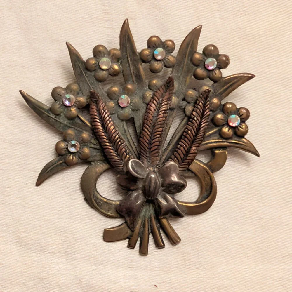 Vintage‎ Wheat Floral Spray Brooch